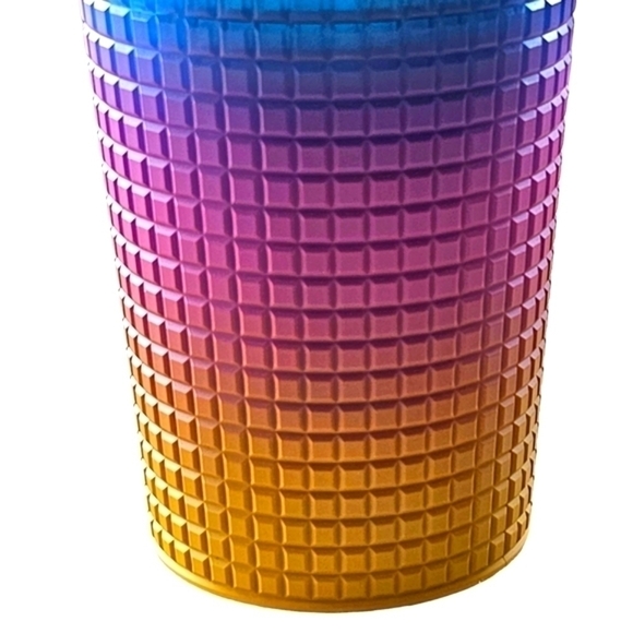 Tim Singleton x Starbucks Gradient Grid Cold Cup - Picture 6 of 7